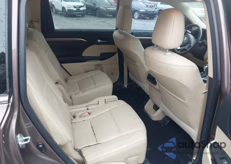 2017 Toyota Highlander Limited z USA, uszkodzony, nr VIN 5TDDZRFH6HS371732